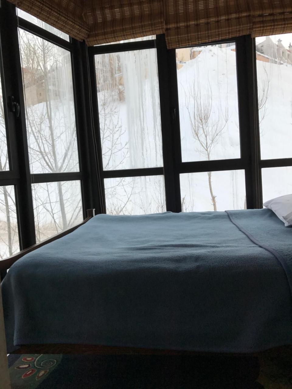 Stone Chalets Fārayyā Eksteriør bilde